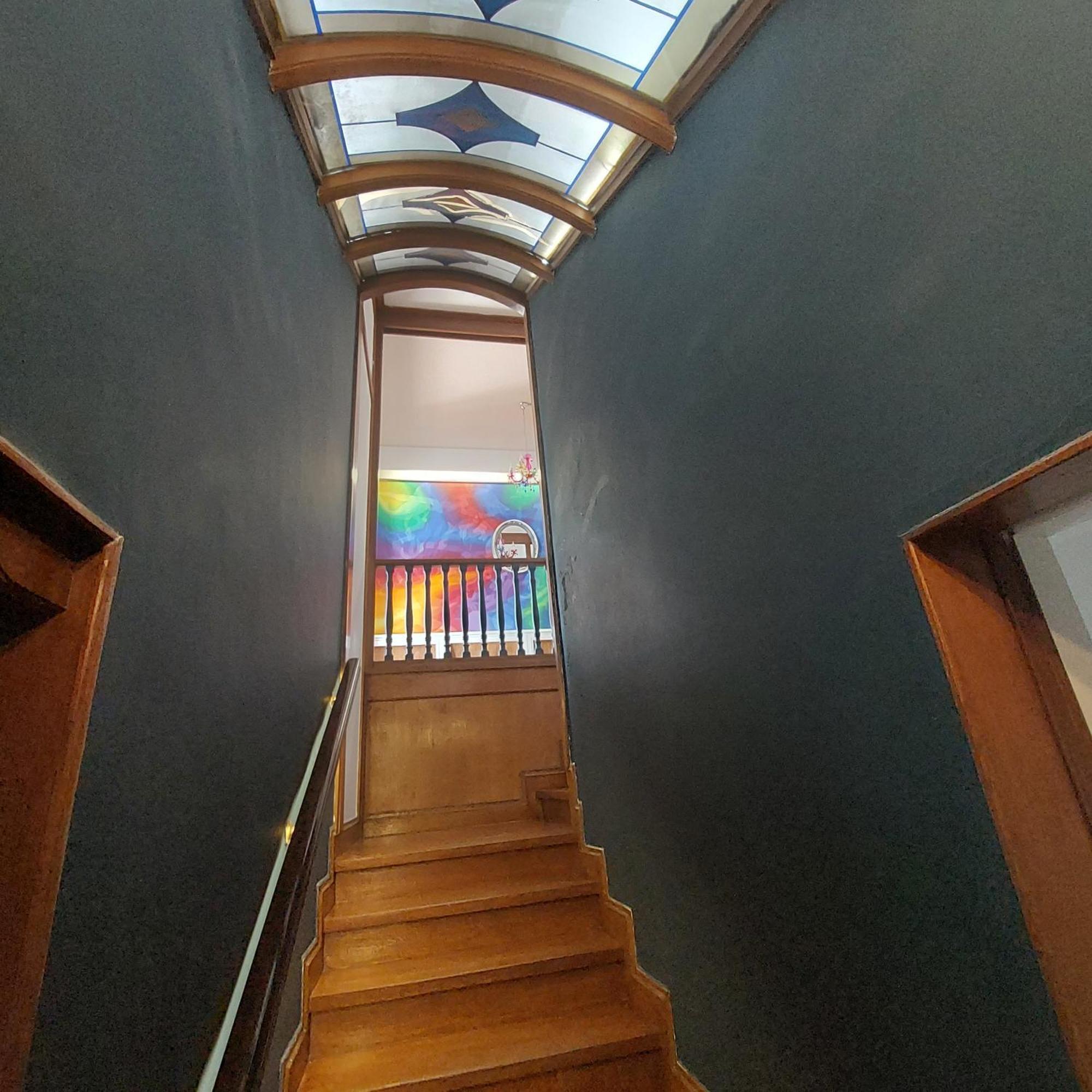Bedwave Seaside Mansion Hostel Piraeus Bagian luar foto